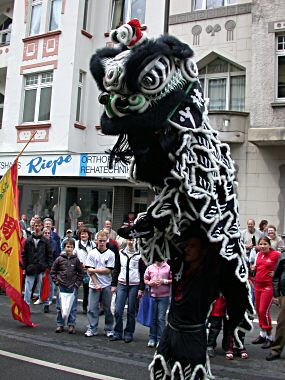 125. Kirmeszug Haspe 2004