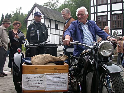 Fritz Snger und seine Holzvergaser-Zndapp