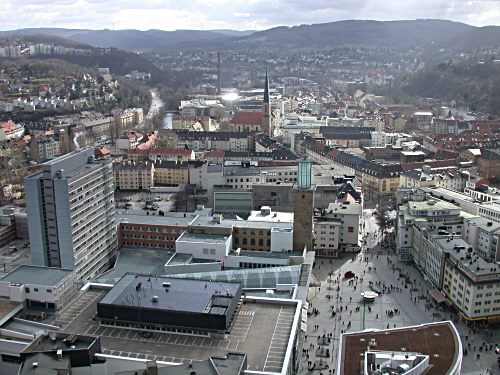 Blick auf die Neue Mitte am Rosenmontag 2004