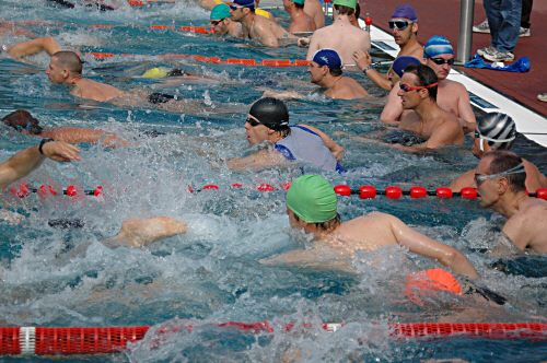 14. Hagener Triathlon - 500 Meter Schwimmen im Hengstey-Freibad