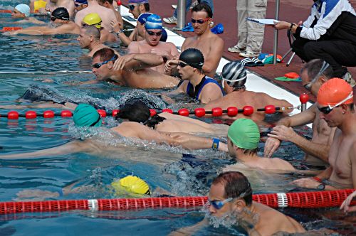 14. Hagener Triathlon - 500 Meter Schwimmen im Hengstey-Freibad